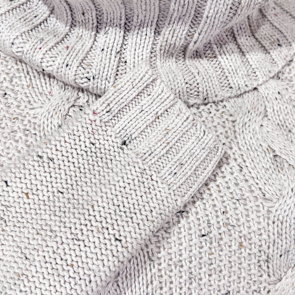 Women's Old Navy Long Sleeve Sweater | Cream | Cowl Neck | Small | Cable Knit - Picture 9 of 16